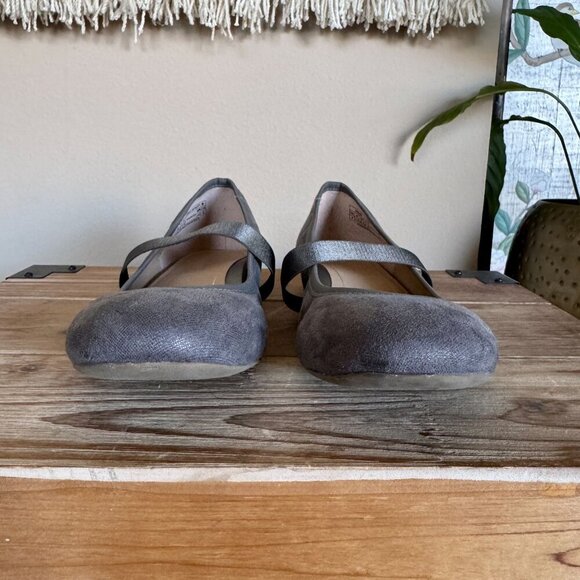 Vionic Joseline Silver Putter Shimmer Mary Jane Ballet Flat Shoes Size 8 - Picture 3 of 16